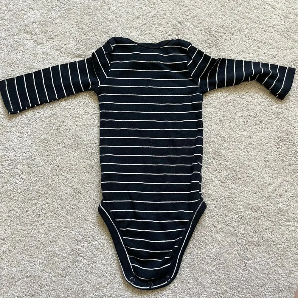 Carters 3 Pack Animal Themed One Piece Bodysuits (3-6 months)